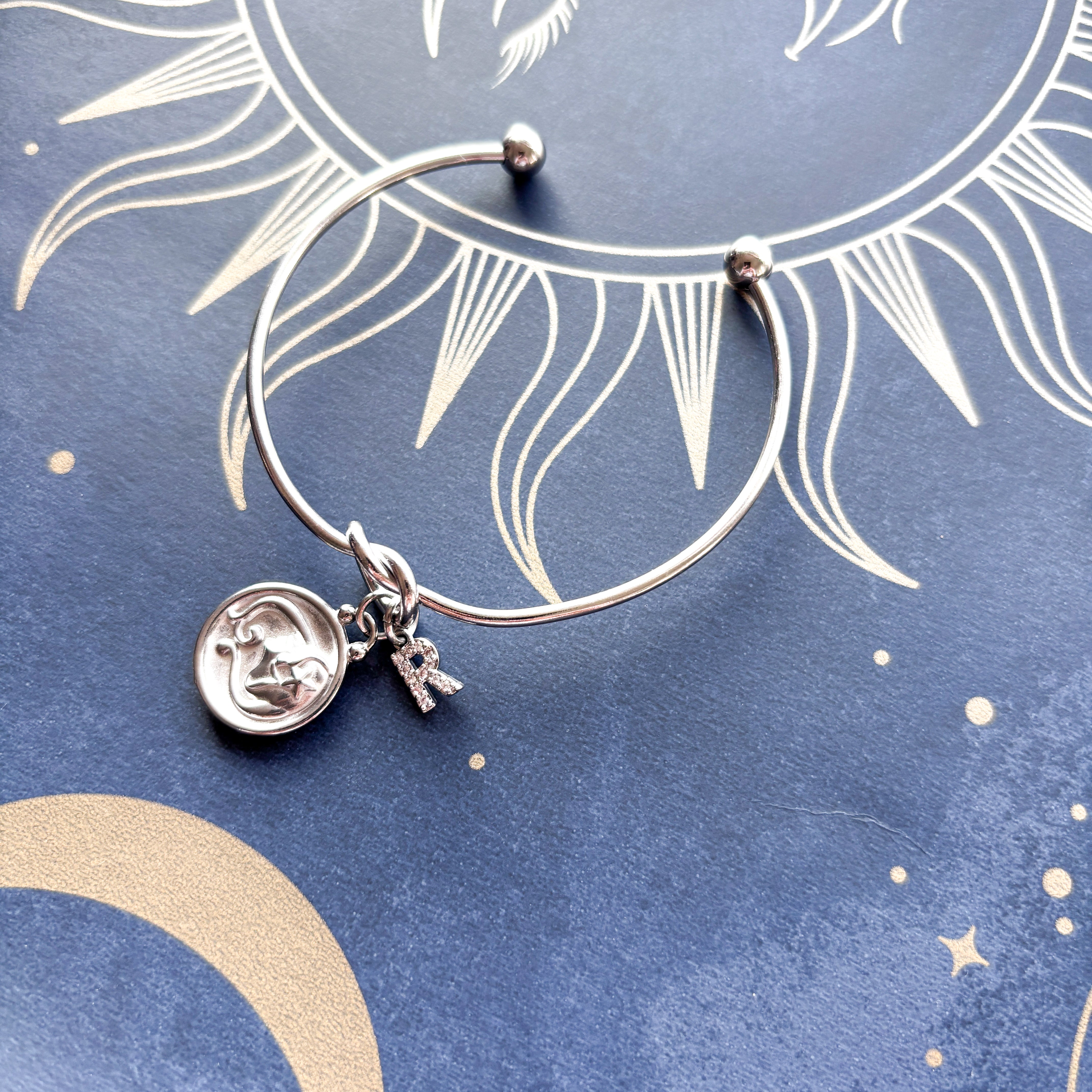 Personalised Zodiac Knot Bangle – Initial Charm Astrology Bracelet