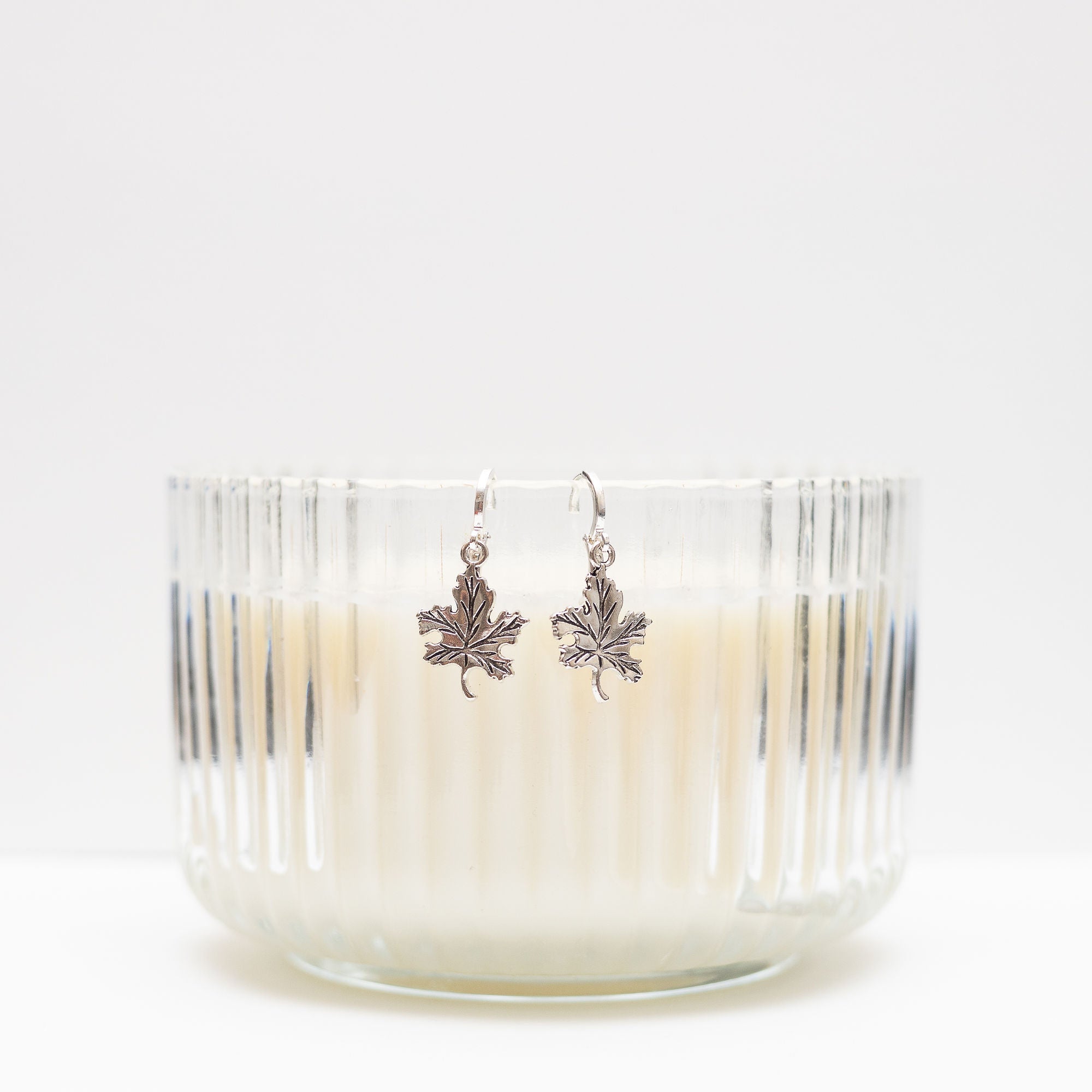 Maple leaf Charm Earrings