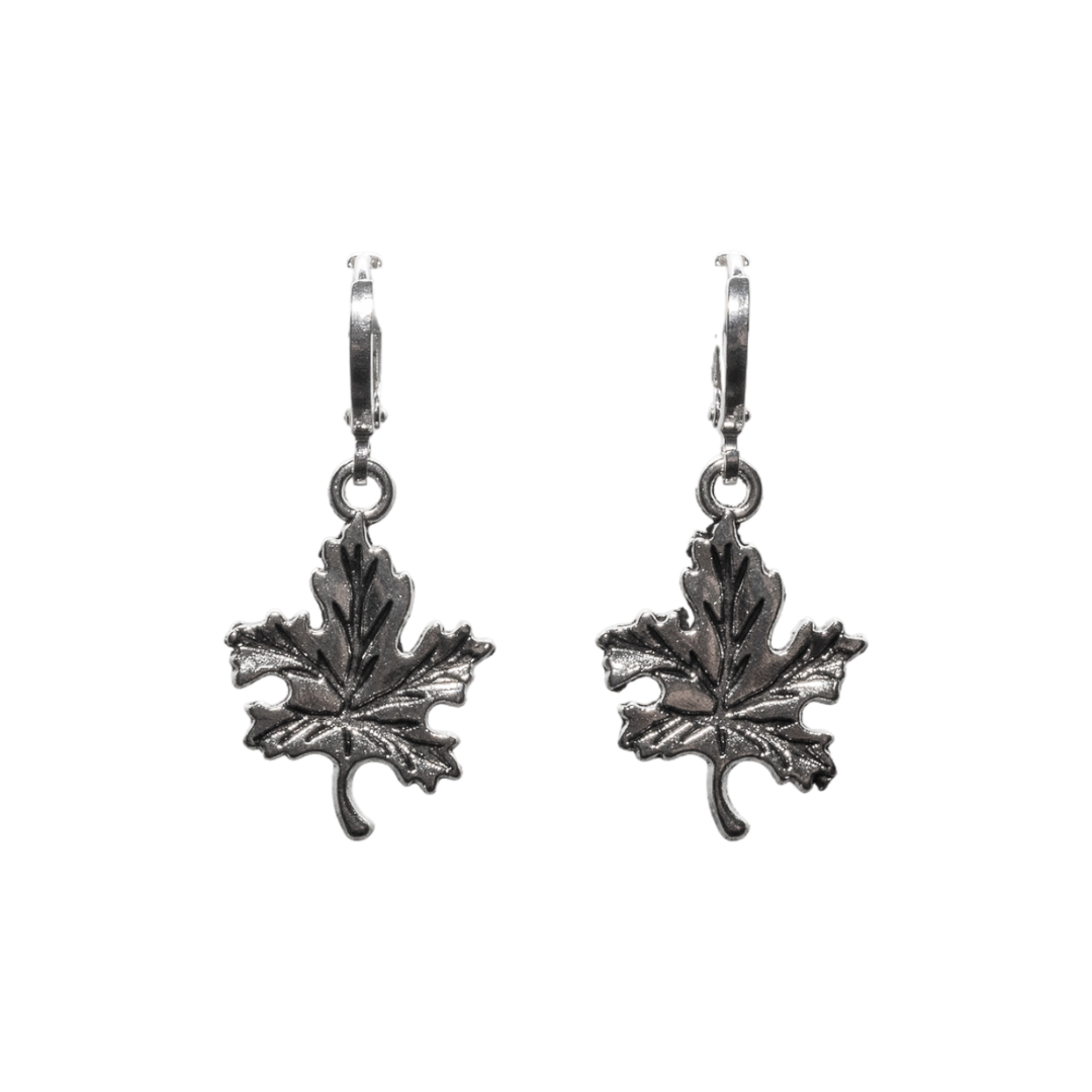 Maple leaf Charm Earrings