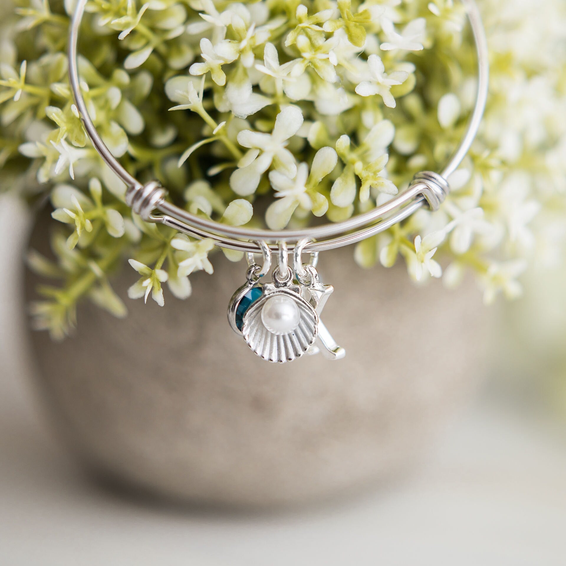 Shell bracelet, adjustable bangle, personalised gifts, ocean sea jewellery, beach style, pearl women's jewellery