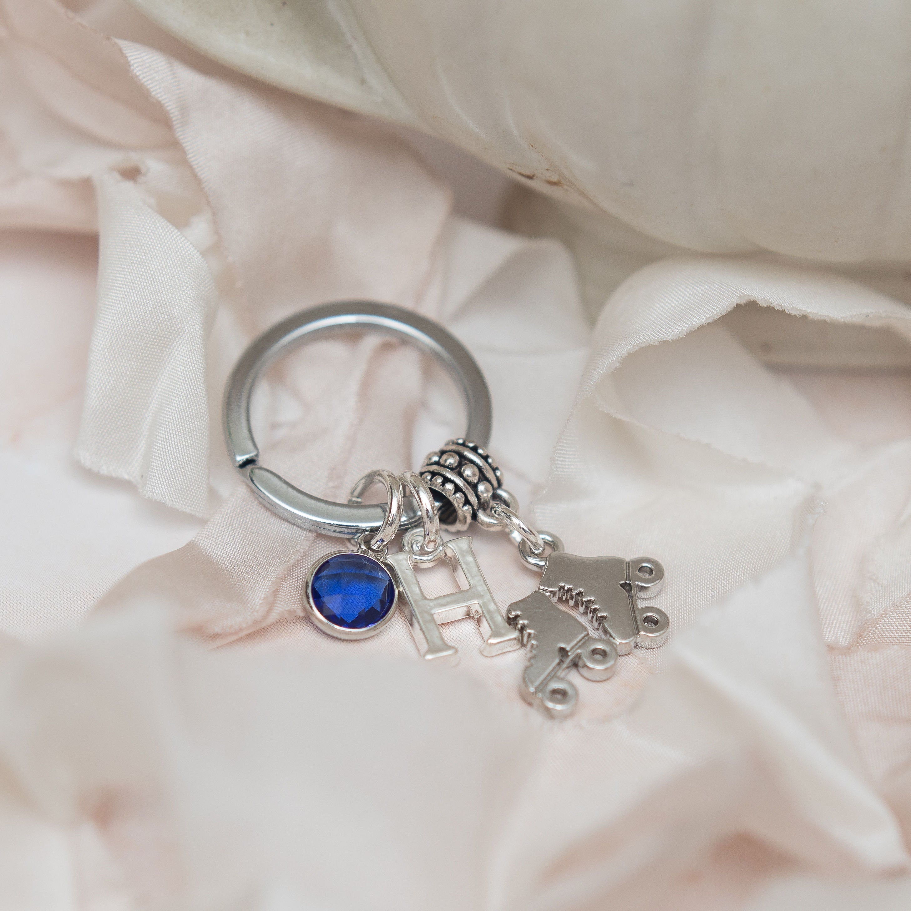 Roller skate keyring, personalised gifts, skater keychain, skate charm