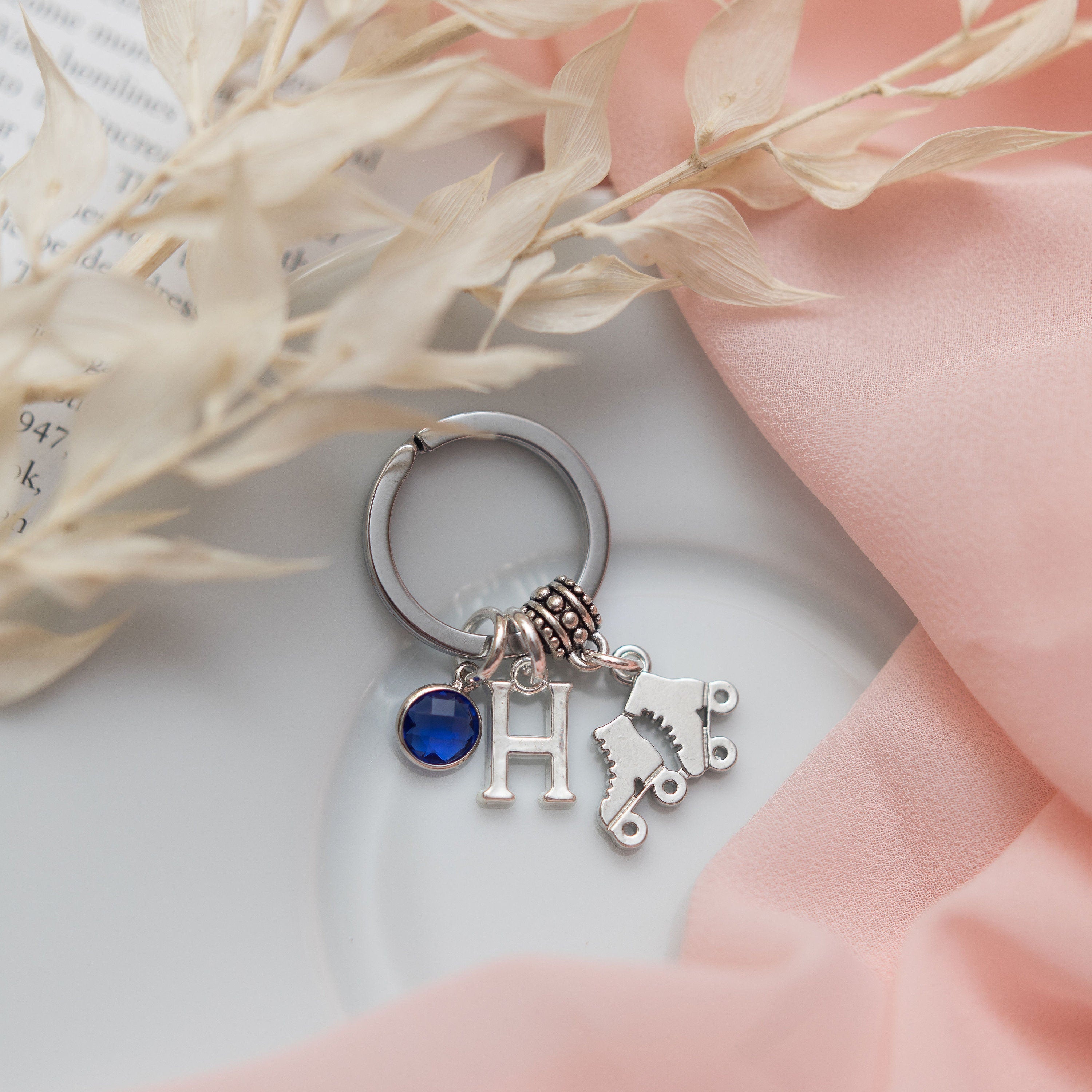 Roller skate keyring, personalised gifts, skater keychain, skate charm