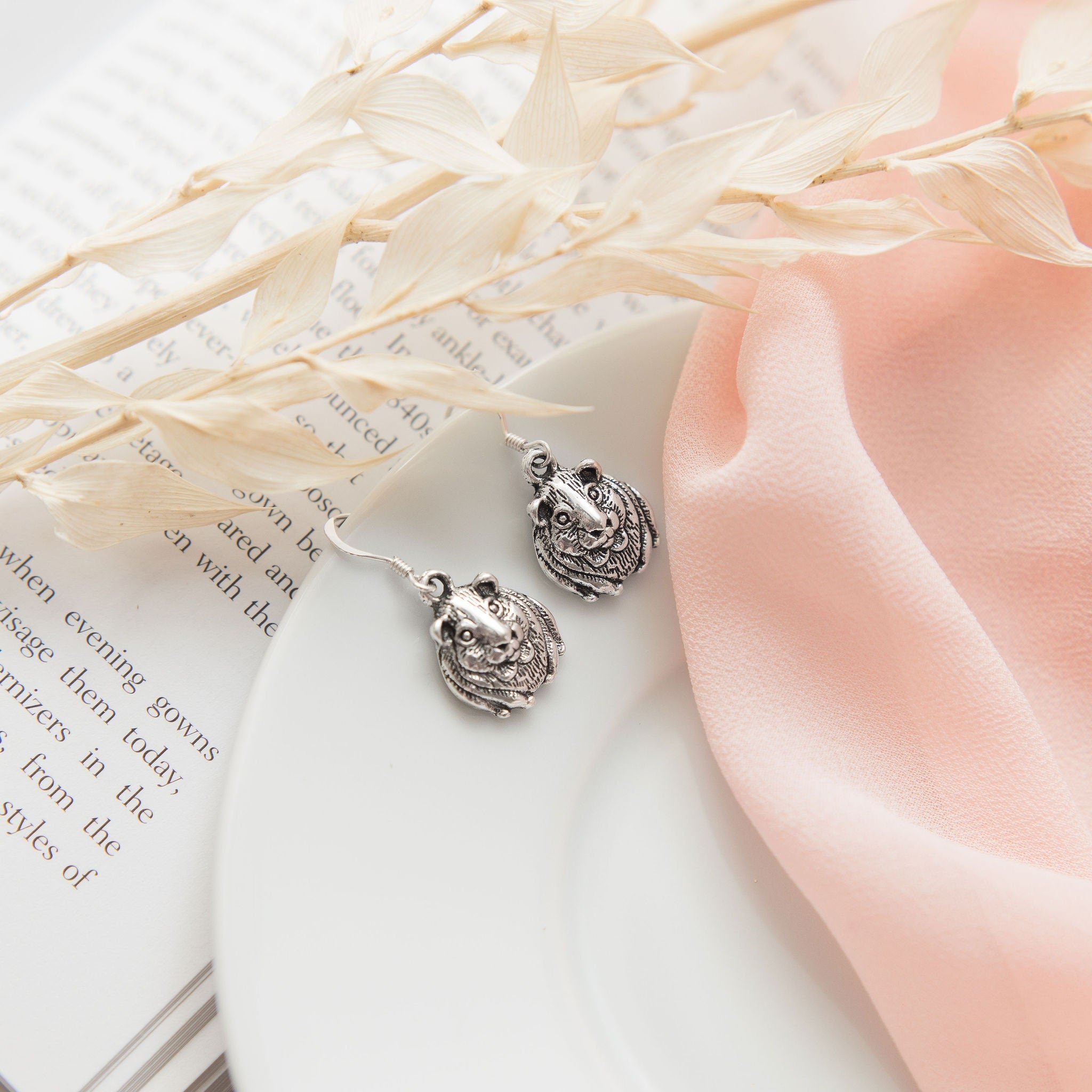 Guinea pig earrings, guinea pig gift, guinea pig theme jewellery, animal gift, pet loss memorial, rodent gifts new owner, rescue thank you,