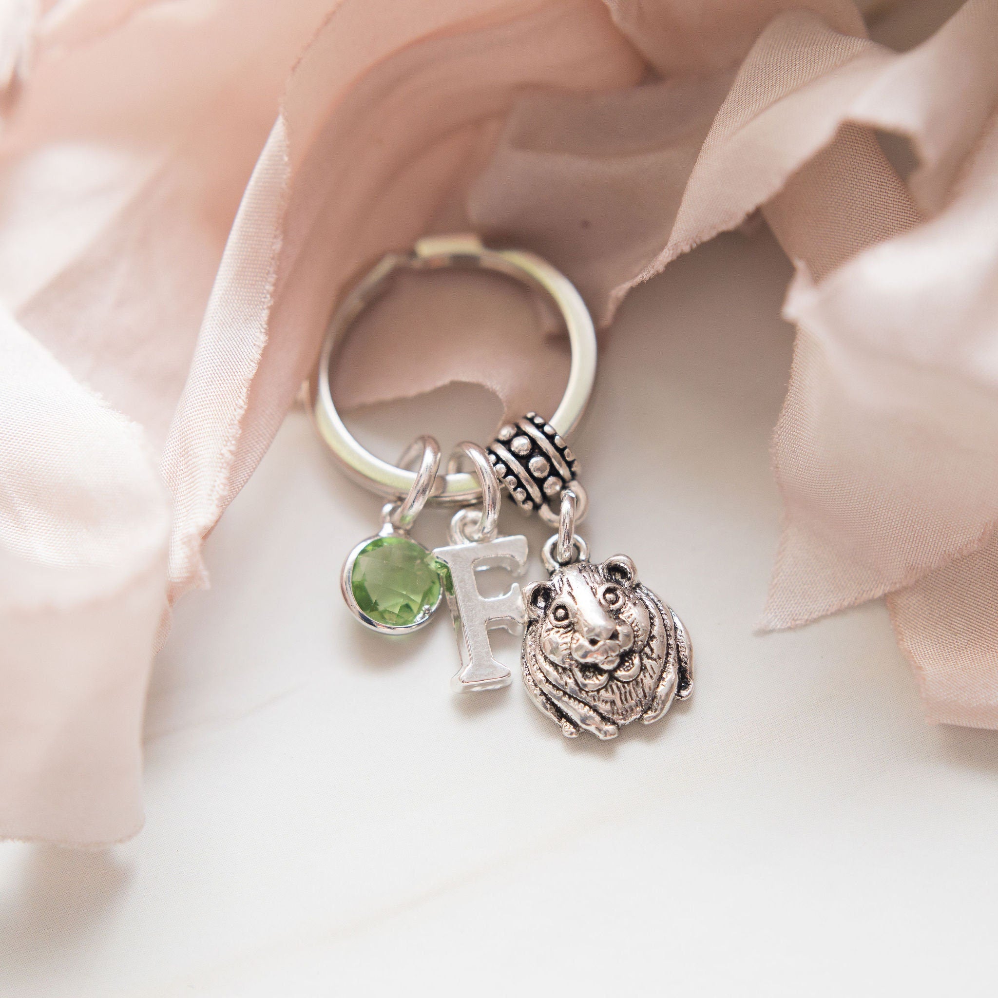 Guinea pig keyring, rodent keychain, personalised gifts, cute animal bag charm, pet loss remembrance, owner birthday present, custom key fob