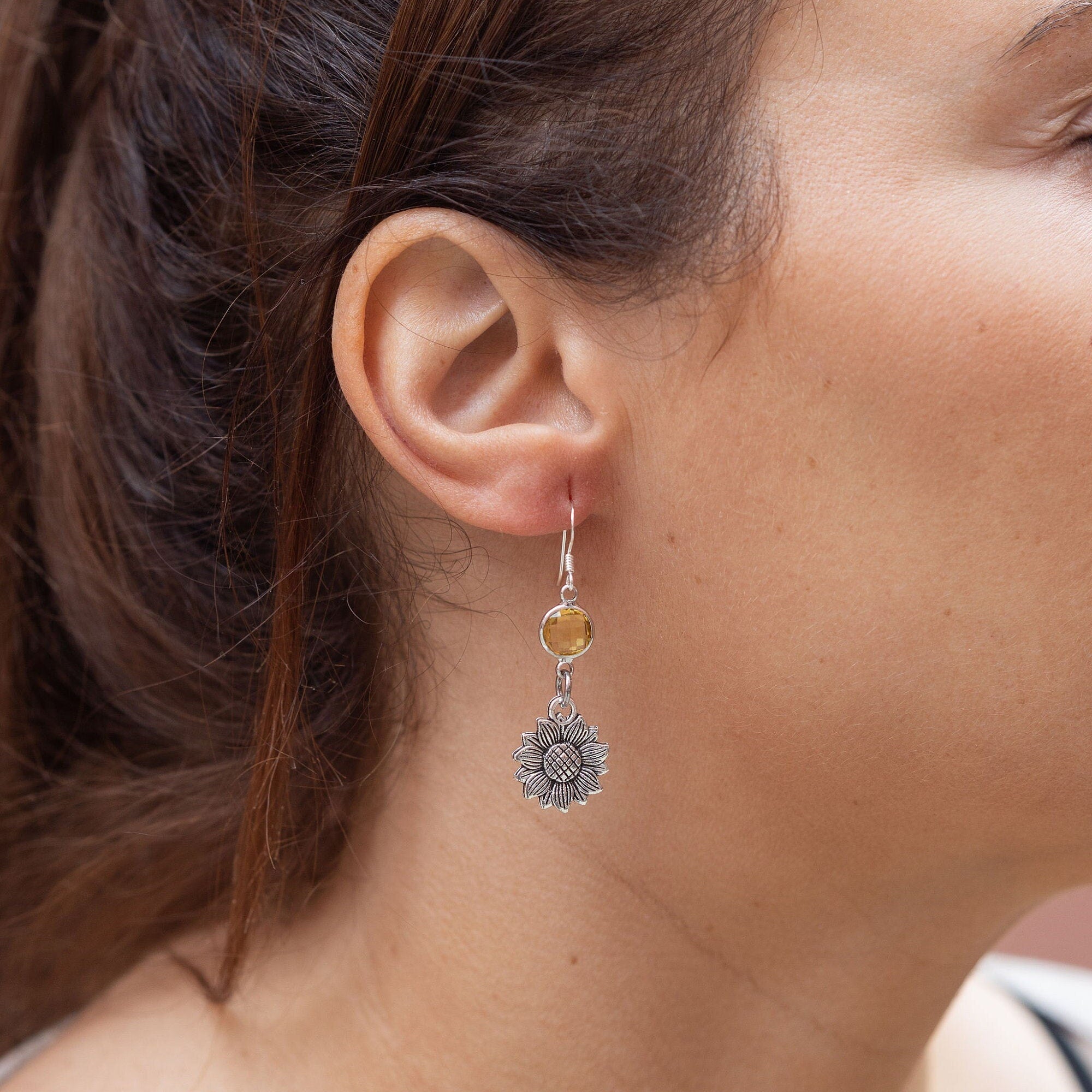 Sunflower earrings, birthstone jewellery, personalised gifts, flower theme gifts, yellow stone, floral accessory, gardener gardening gift