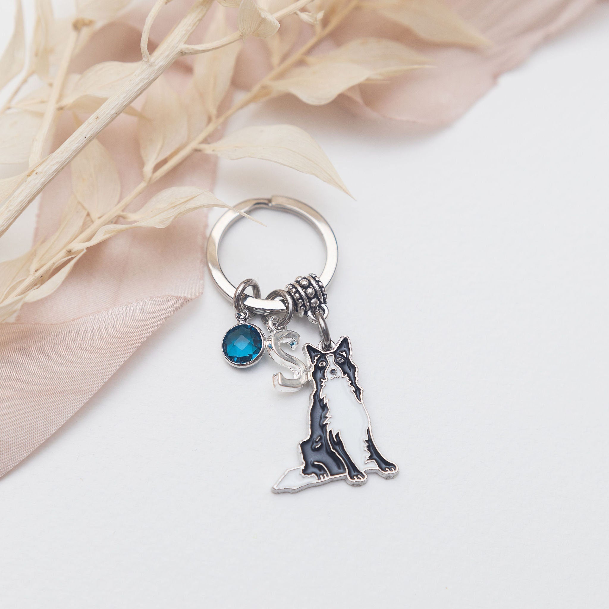 Border collie keyring, personalised gifts, birthstone initial, animal bag charm, sheep dog owner, new puppy, pet loss memorial