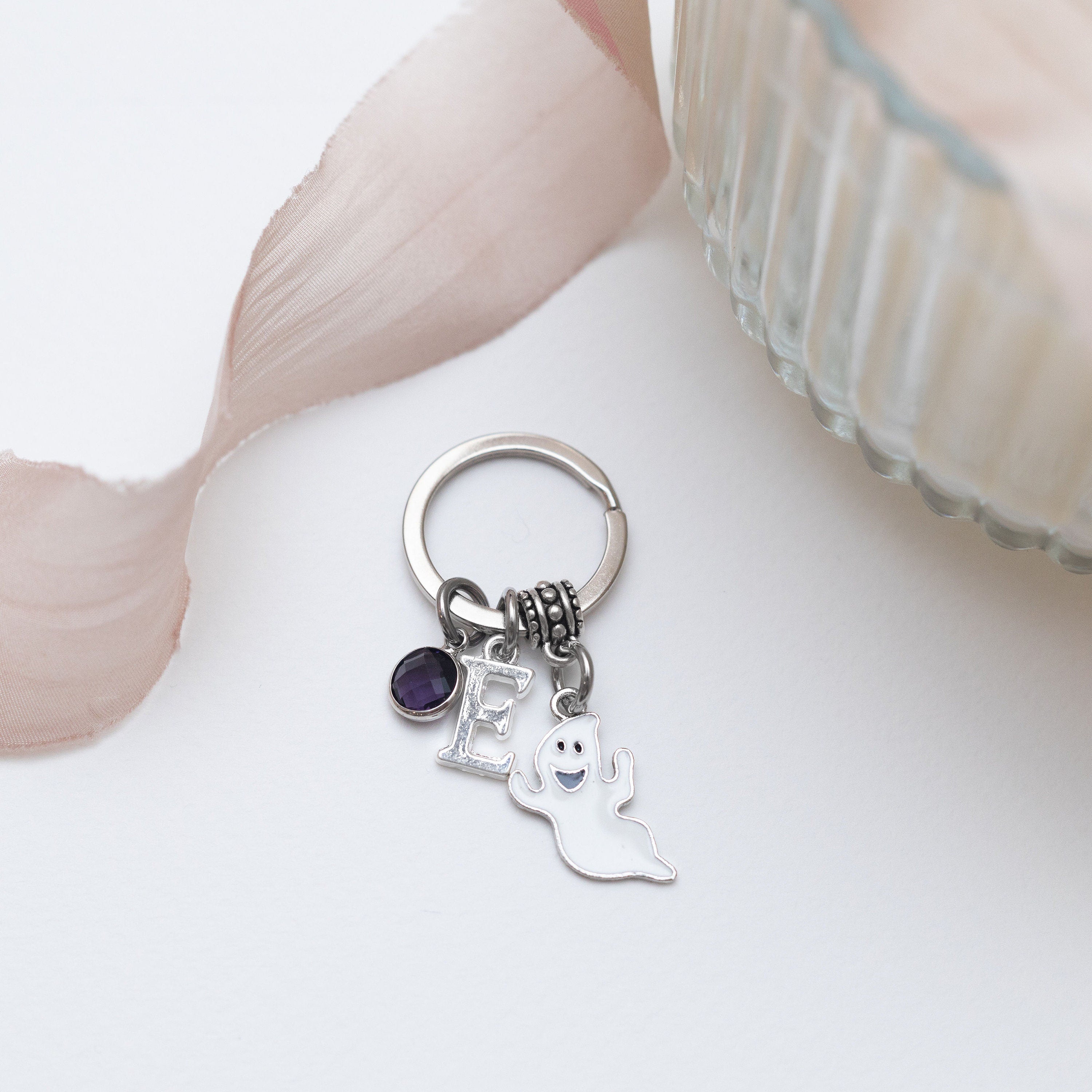 Ghost keyring, personalised gifts, Halloween 2025, ghost hunter keychain, spooky season, October birthday, ghoul bag charm