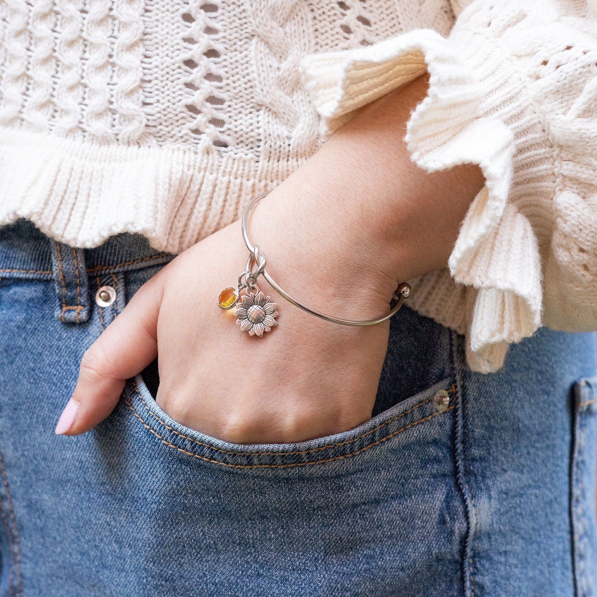 Sunflower bangle, flower bracelet, personalised gifts, knot twist bangle, floral jewellery, friendship gift, sunflower gift, gardener gift