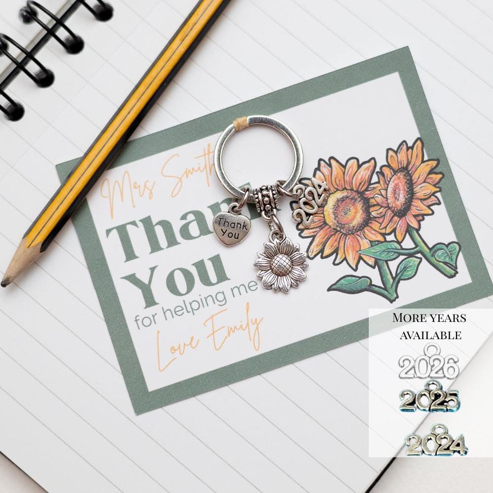 Teacher gift, sunflower keyring, personalised gifts, key worker thank you, teacher appreciation, end of school year, 2025 thank you gift