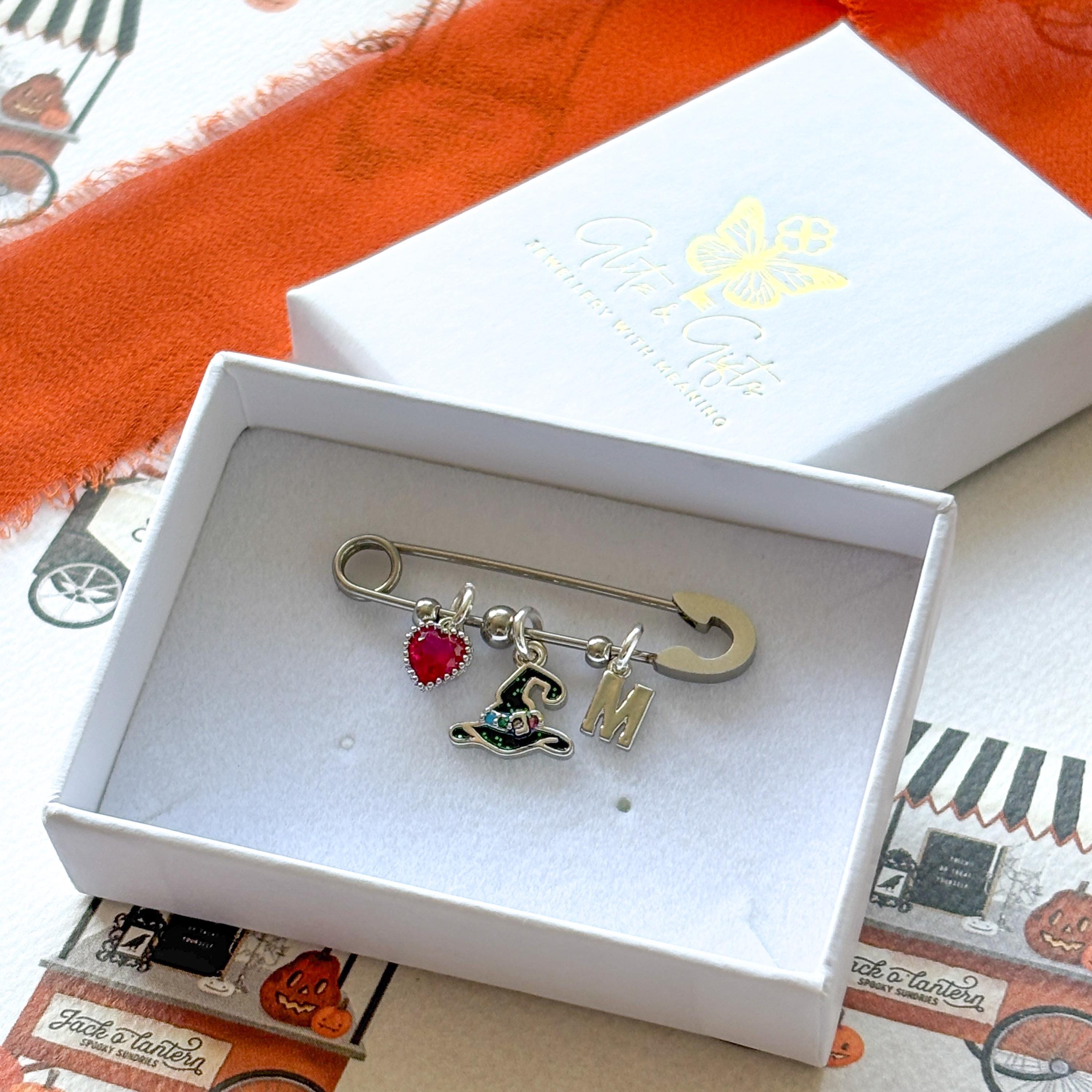 Halloween Witch Hat Brooch, Spooky Costume Accessory, Gothic Pin, Witchy Gift, Halloween Jewellery