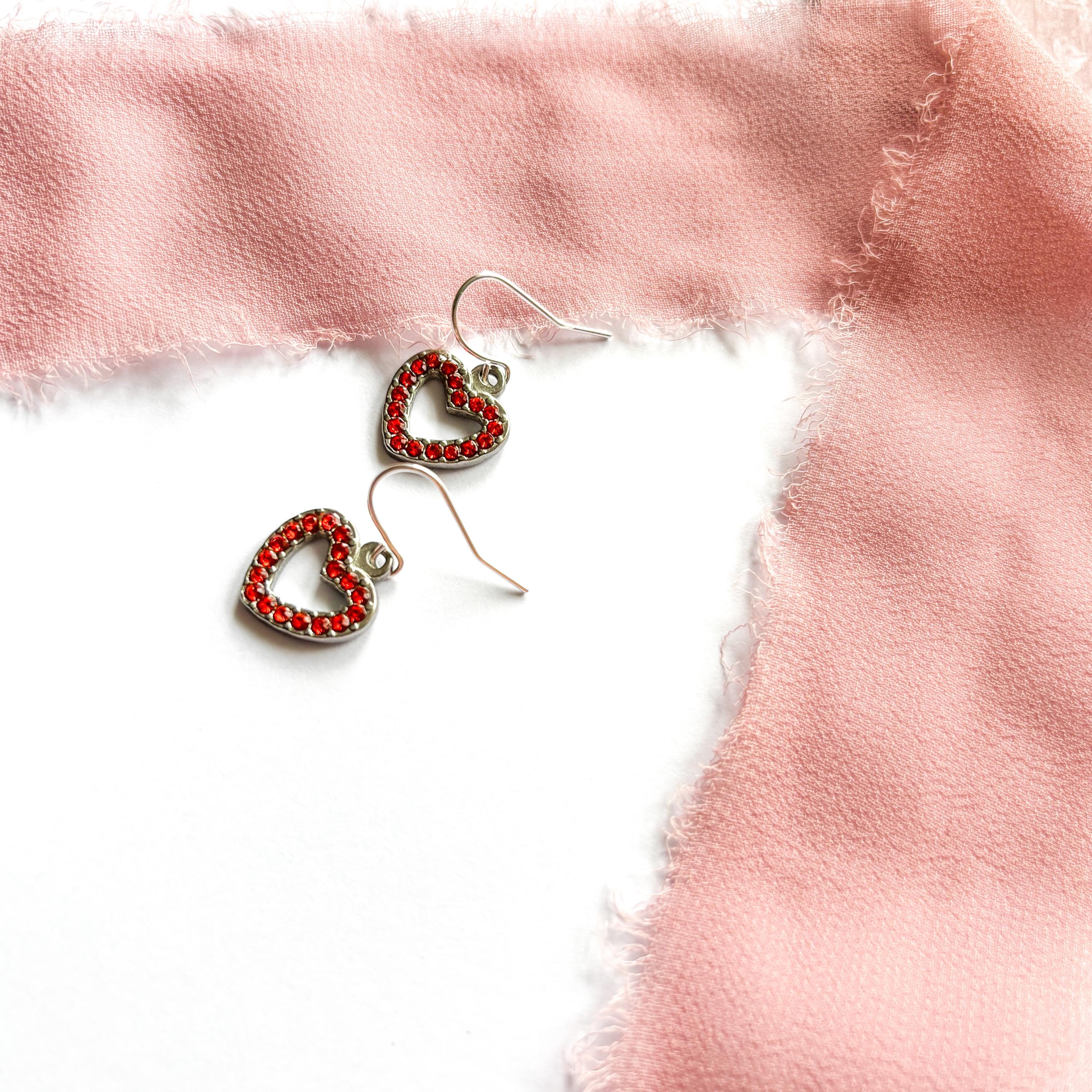 Showgirl Era Earrings, Orange Heart Charm Dangles, Retro Burlesque Jewellery, Stage Performer Gift