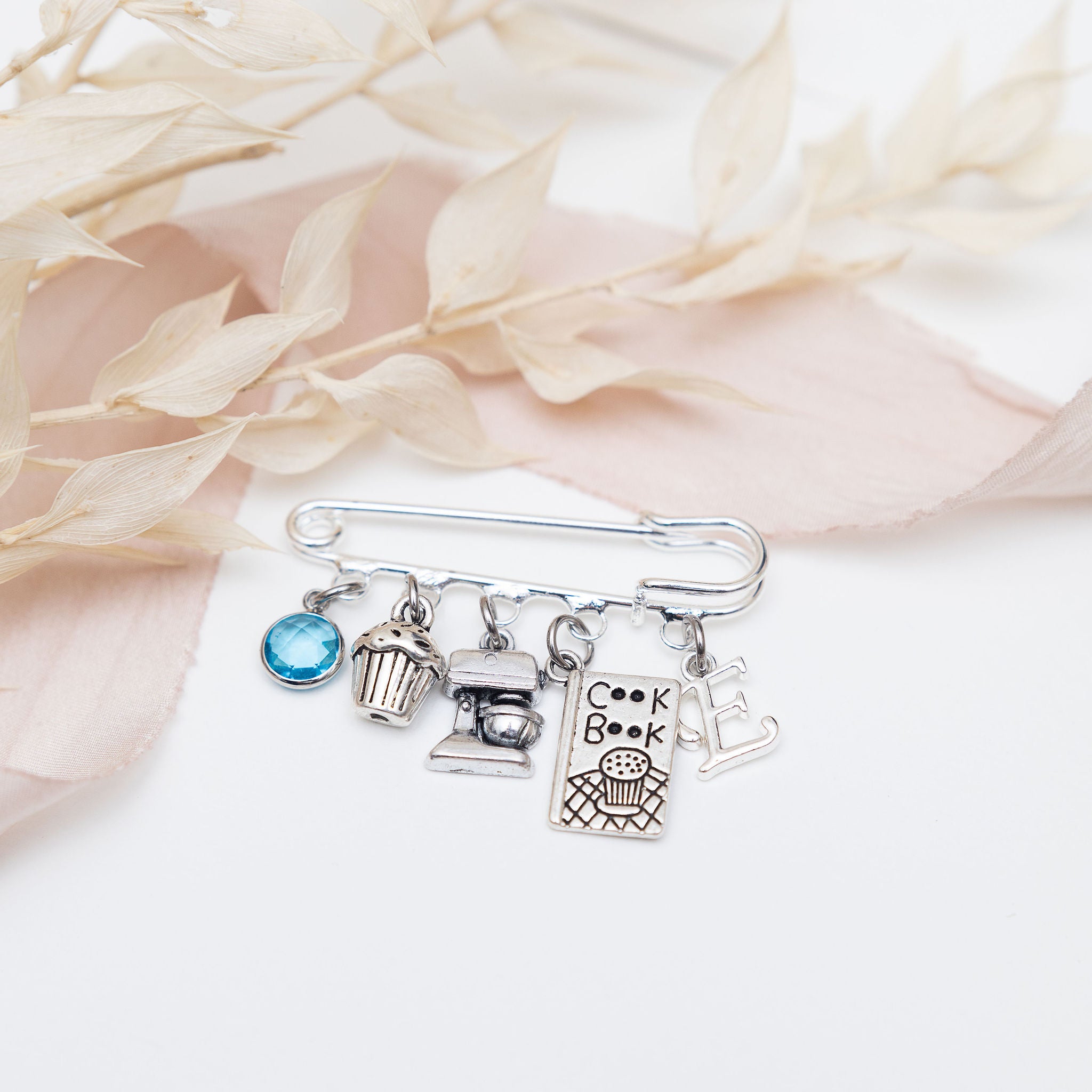 Personalised Bakers Brooch